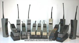 Vintage_Brick_cell-phones_Group_collection_photo.jpg