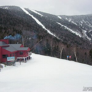 View of the upper mountain and Allyn's Lodge from the top of Super Bravo