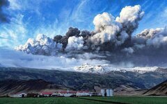 iceland-volcano-eruption.jpg