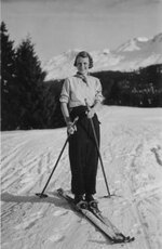 early skier.jpg