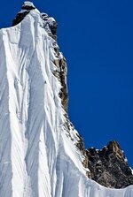 jeremy-jones-snowboarding-nepal_76931_990x742.jpg
