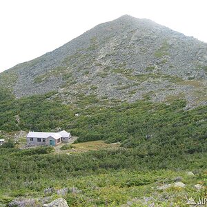 Mt. Madison & hut from Gulfside trail