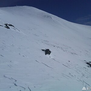 Ascending the ridge above Jacobs Ladder