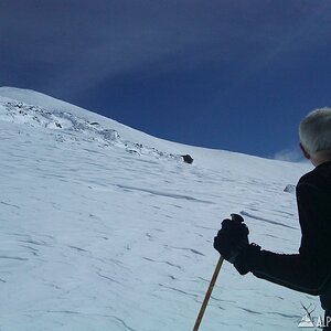 Ascending the ridge above Jacobs Ladder