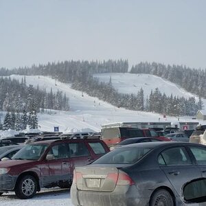 Beginer area above the base lodge.jpg