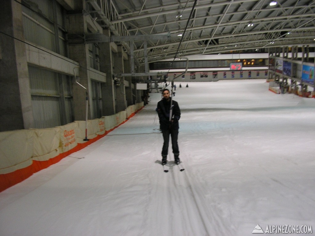 Beijing Indoor Skiing