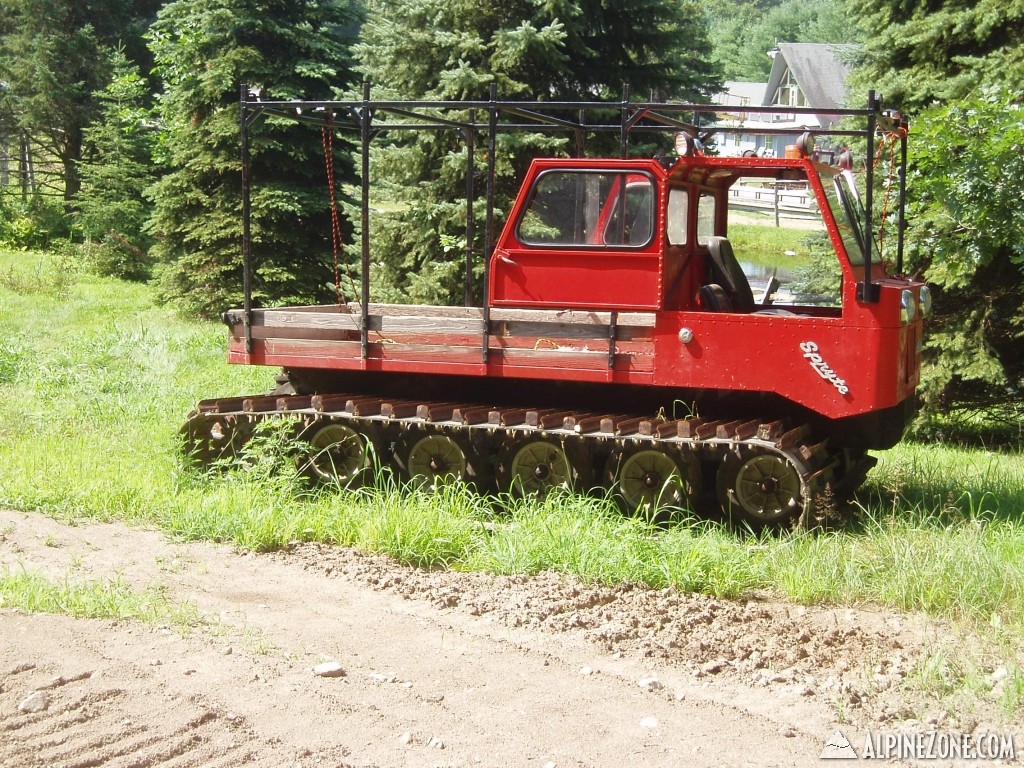 Cool old snow cat thing