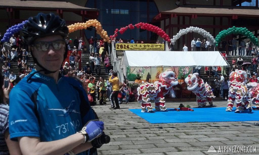 Mother's Day at &quot;Big Buddha&quot;