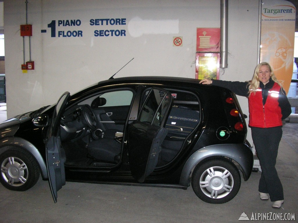 Paula with the Smart Car